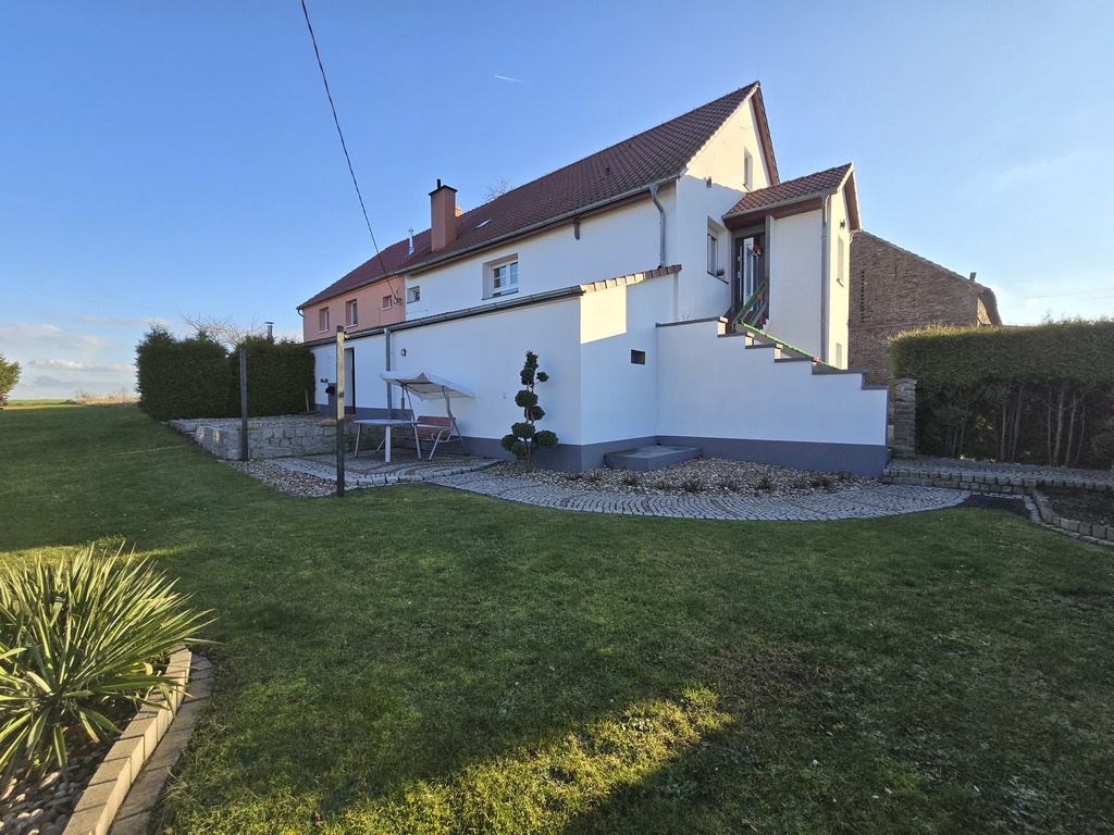 Dom Dla Dużej Rodziny – Czerna.