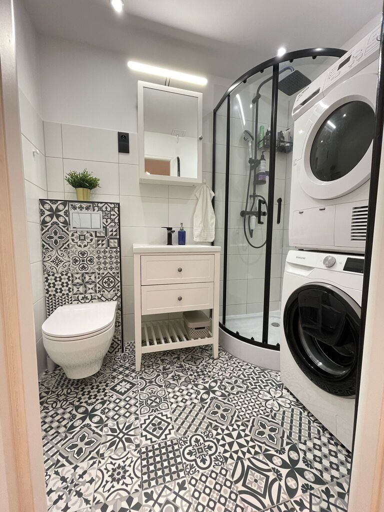 Dwupokojowe Mieszkanie Z Balkonem I C.o. Miejskim.