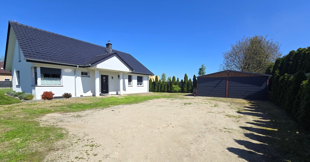 Dom Z 2021 Roku -tomaszów Bolesławiecki