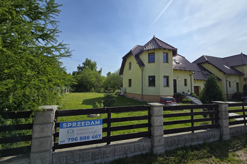 Dom Z 2015 Roku – Czerwona Woda