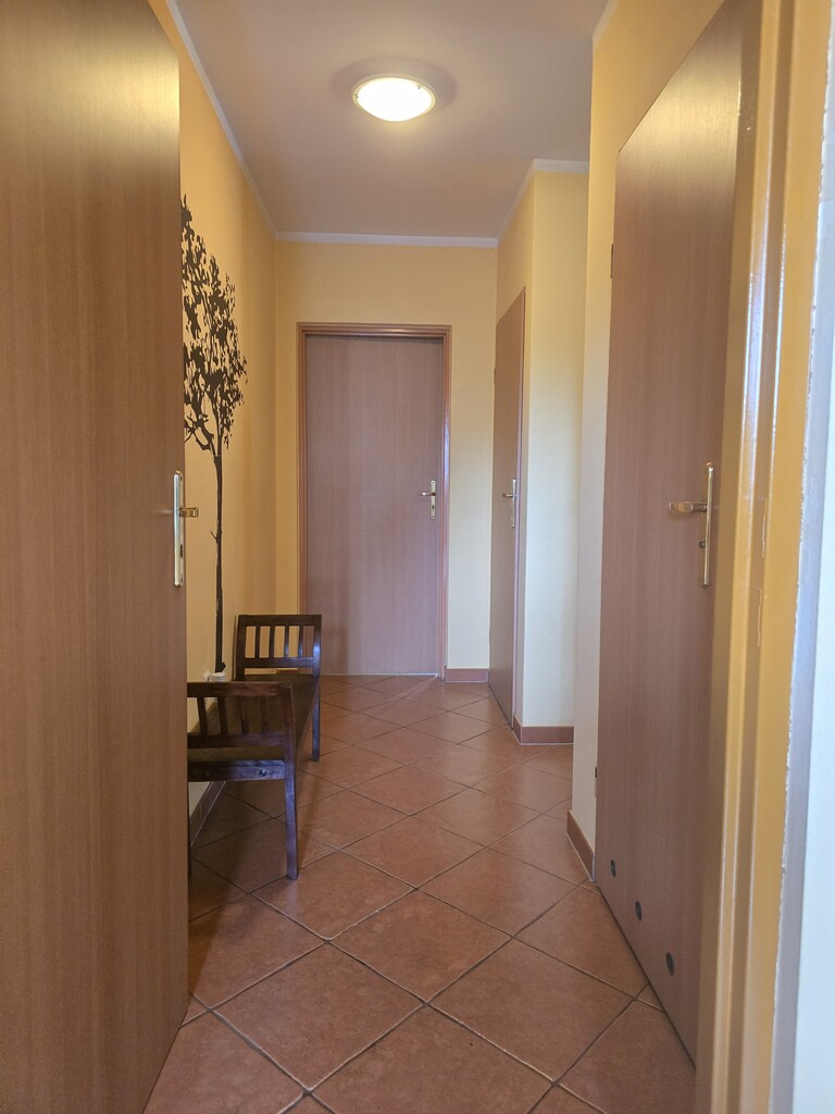 Przestronny Dom W Bolesławcu Z 2001 Roku