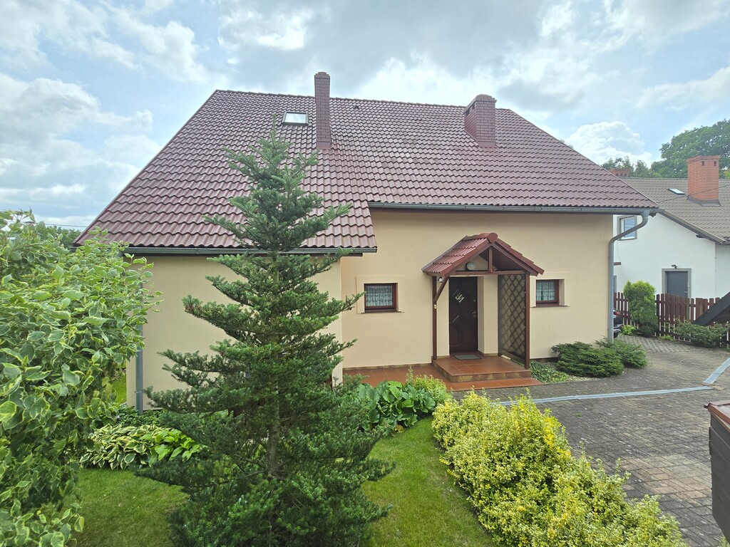 Dom Wolnostojący W Rakowicach – 1 Km Od Bolesławca