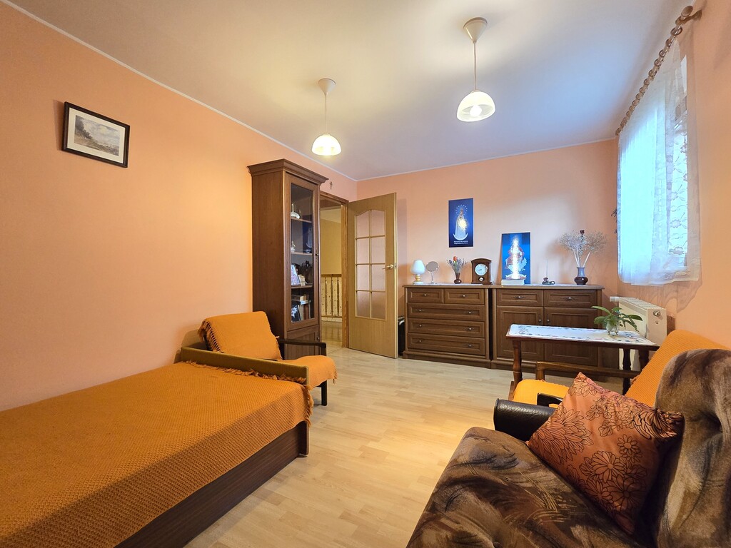 Dom Wolnostojący W Rakowicach – 1 Km Od Bolesławca