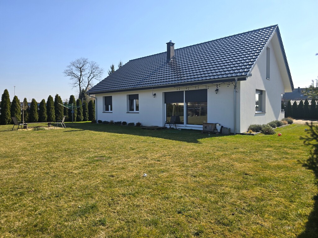 Dom Z 2021 Roku -tomaszów Bolesławiecki