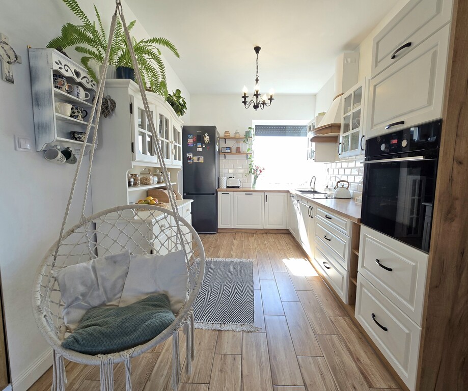 Dom Z 2021 Roku -tomaszów Bolesławiecki