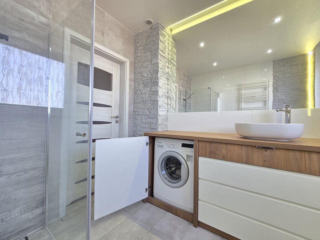 2 Pokojowe Mieszkanie Z Balkonem – Bolesławiec