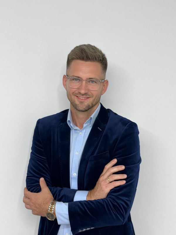 Agent nieruchomościSylwester Paluch