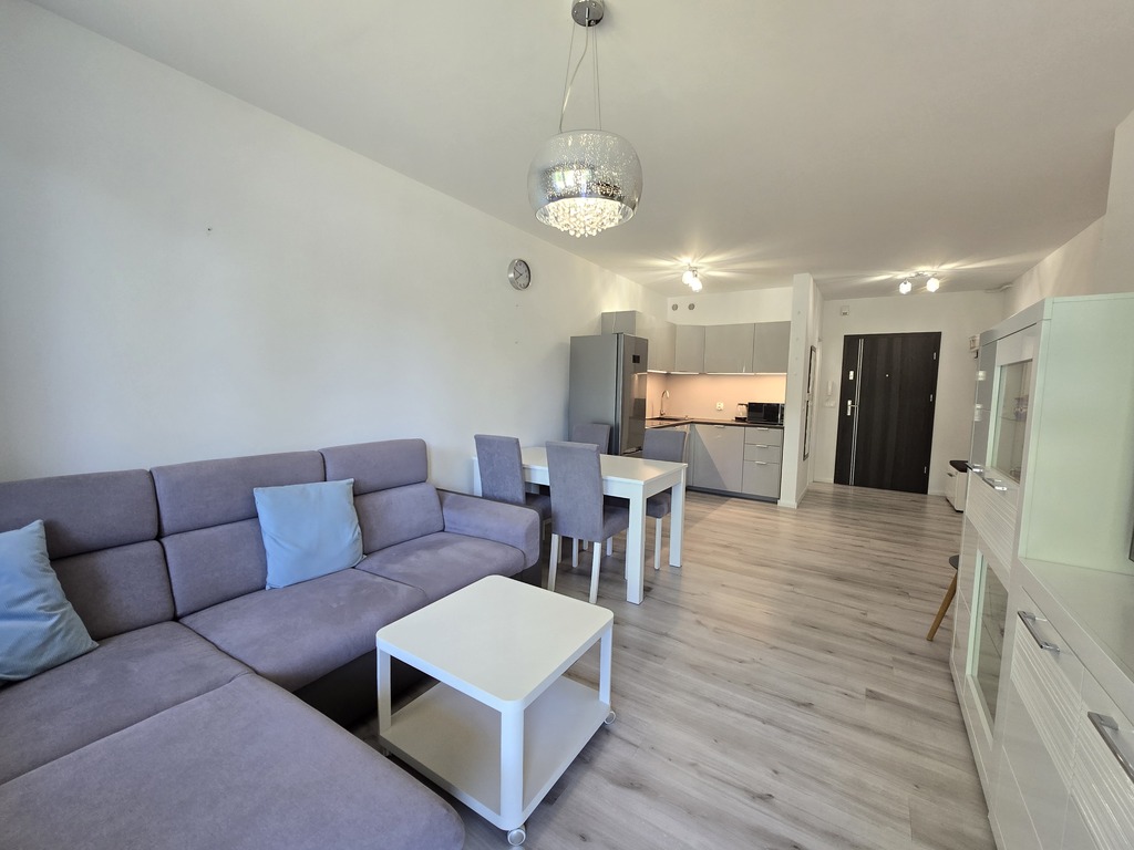 2-pok. mieszkanie- balkon, miejsce parkingowe !
